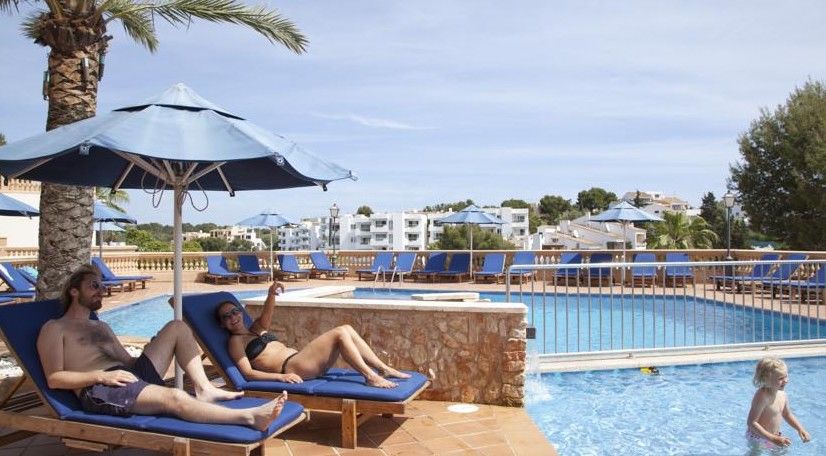 Azul Playa Hotell